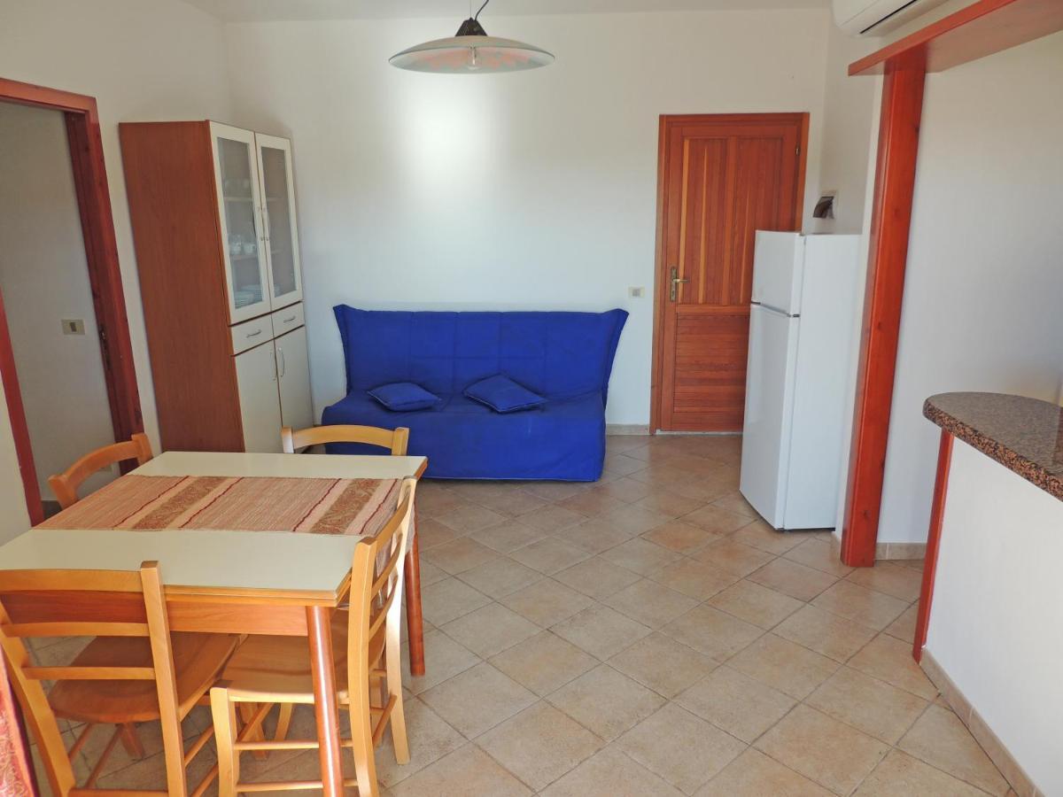 Residence Della Torre Isola Rossa Buitenkant foto